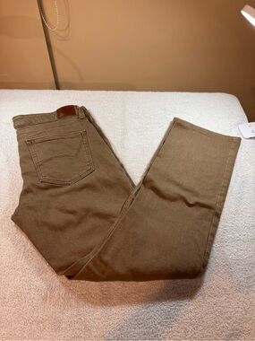 Women’s Dickies Khaki Colored Straight Jeans Size 4 Regular